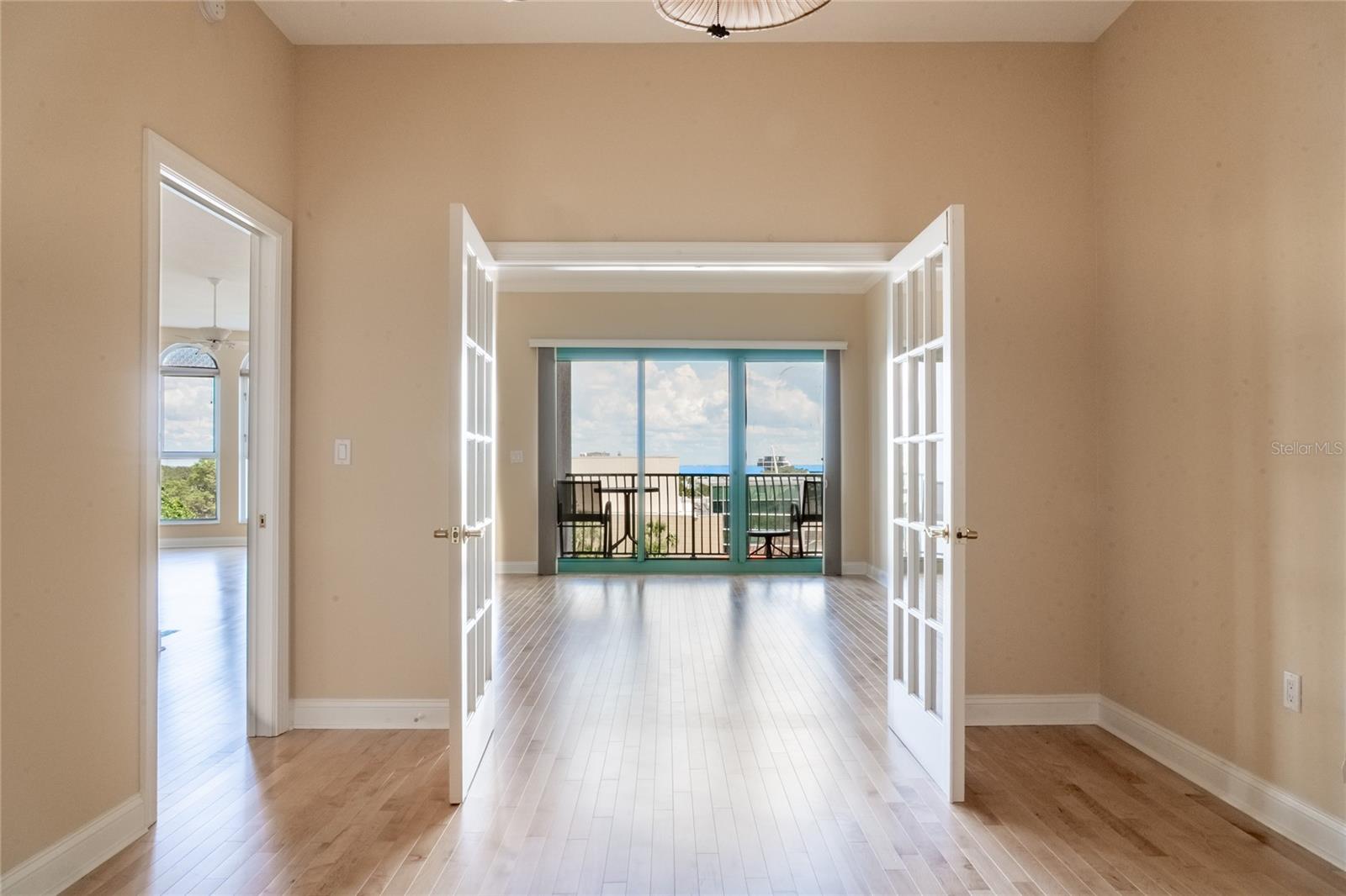 288 BEACH DR NE #4B — photo 25