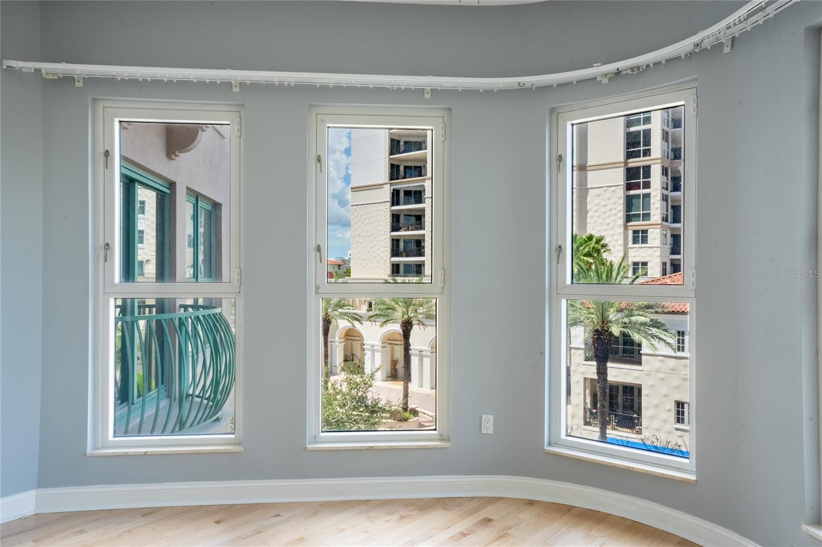 288 BEACH DR NE #4B — photo 30