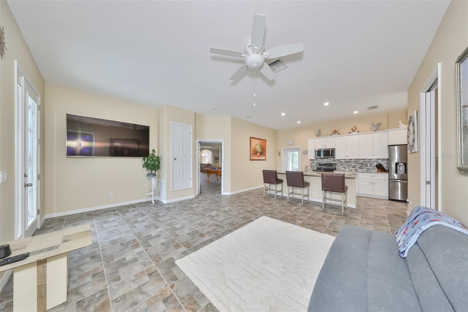 17706 BRIDLEWOOD CT — photo 2