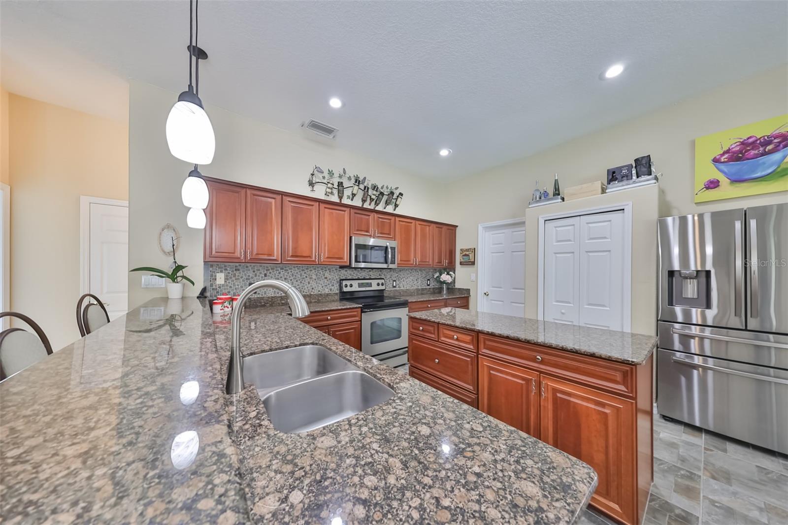 17706 BRIDLEWOOD CT — photo 16