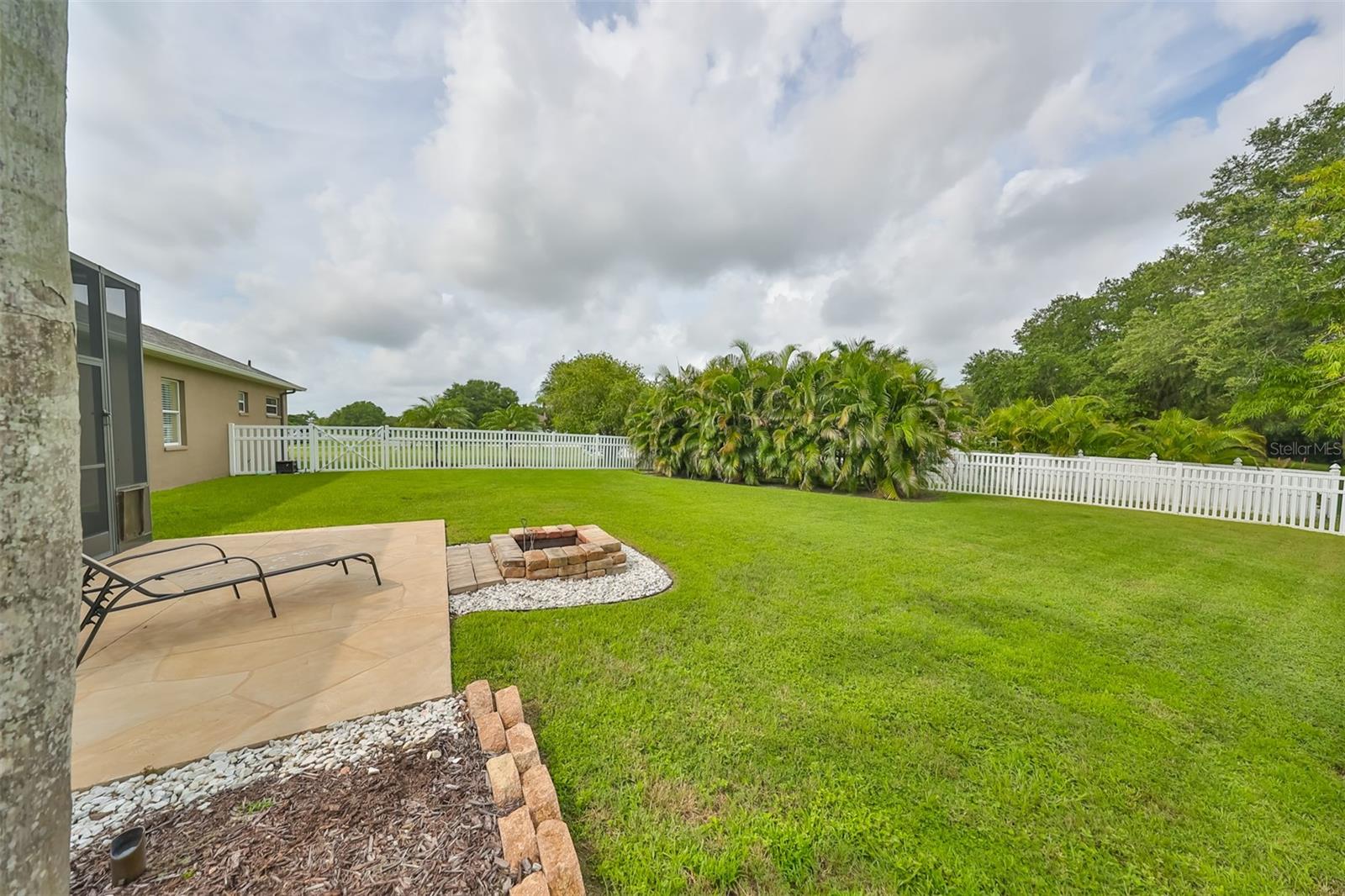 17706 BRIDLEWOOD CT — photo 28