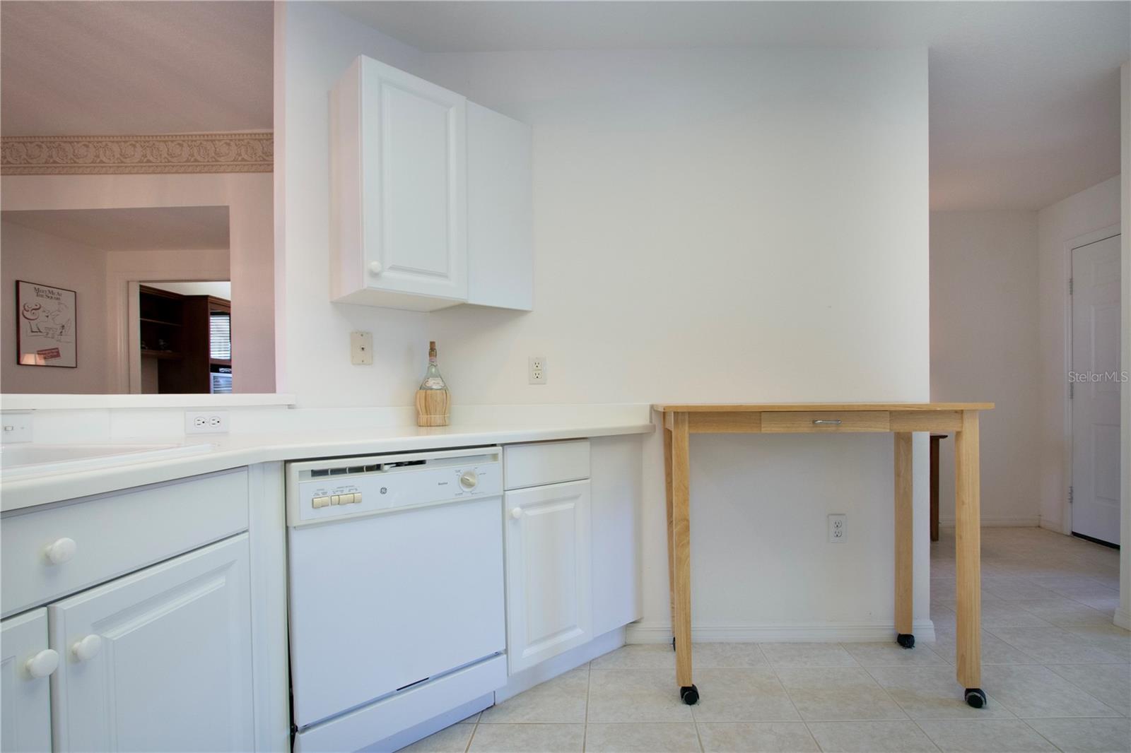 5300 HYLAND HILLS AVE #U2016 — photo 24