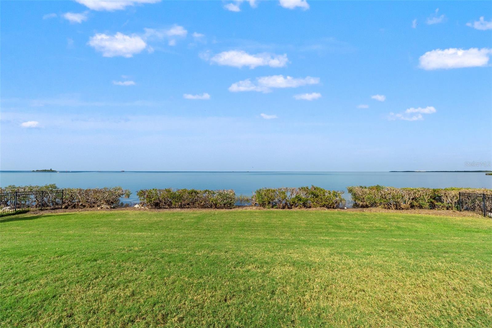 4387 HARBORPOINTE DR — photo 27