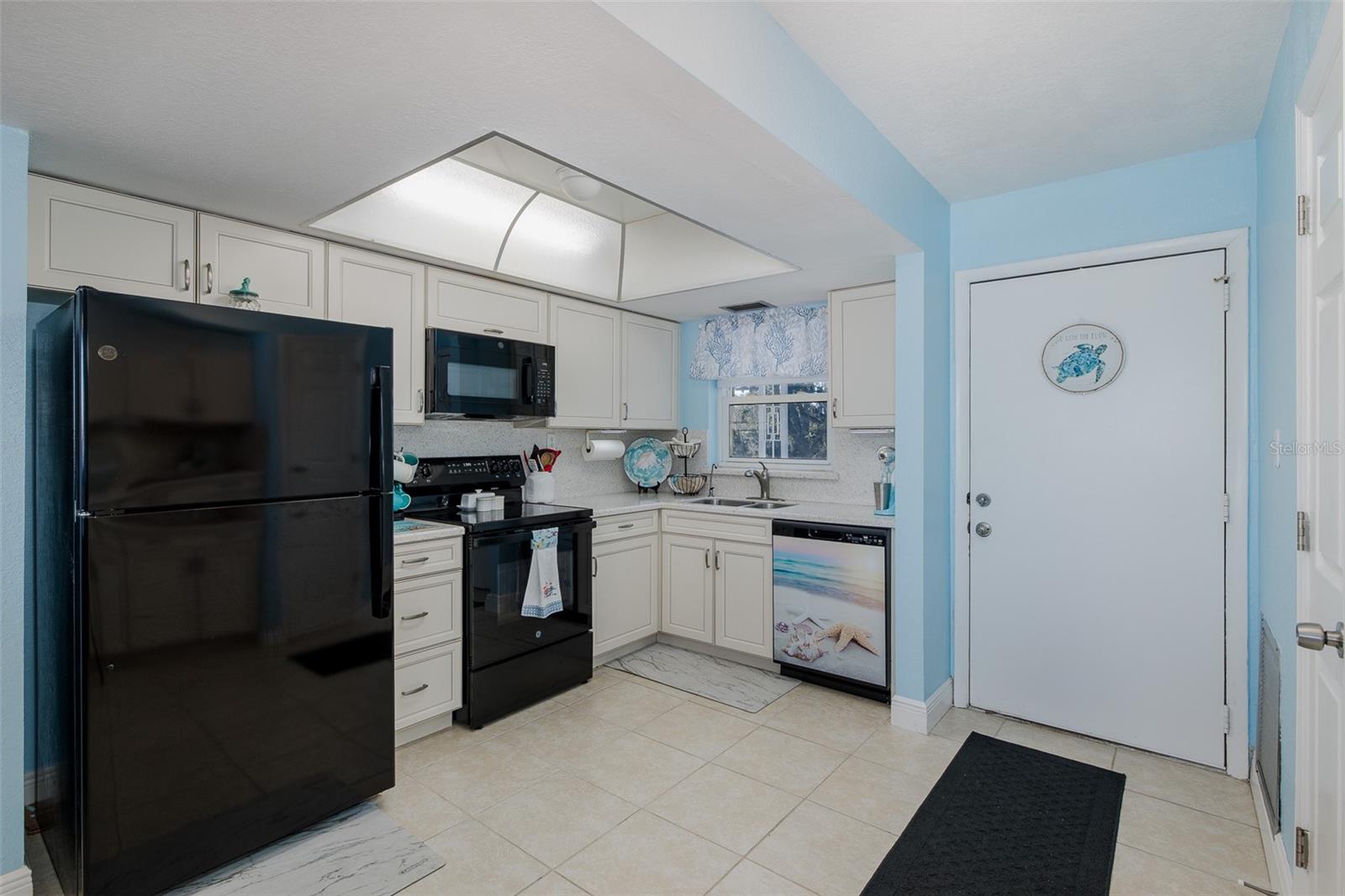 4939 FLORAMAR TER #312 — photo 5