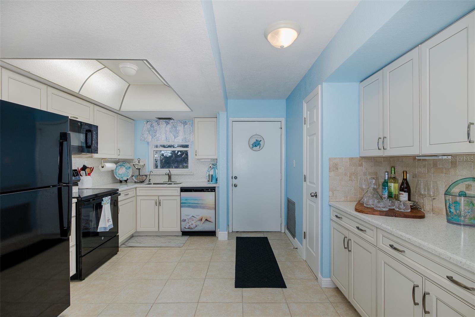 4939 FLORAMAR TER #312 — photo 7