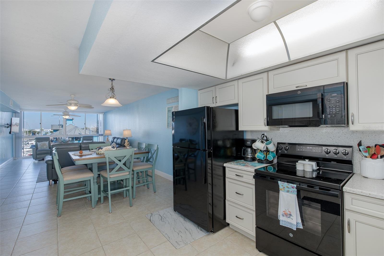 4939 FLORAMAR TER #312 — photo 9