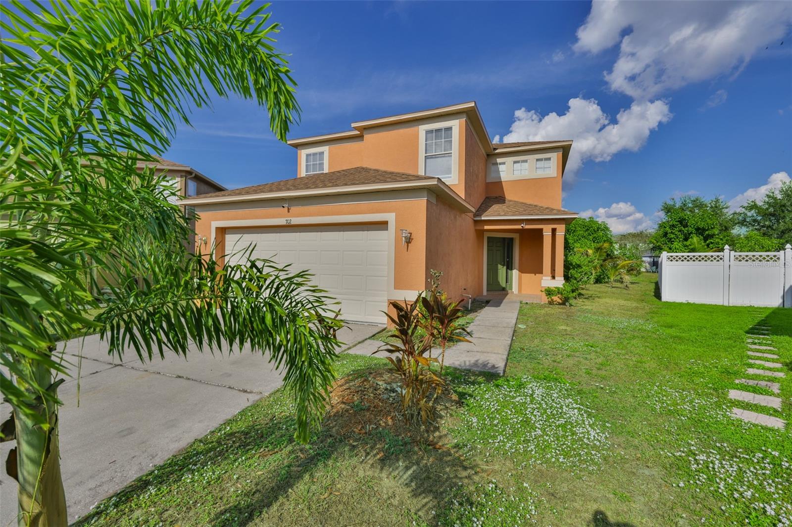702 CRISTELLE JEAN DR — photo 2