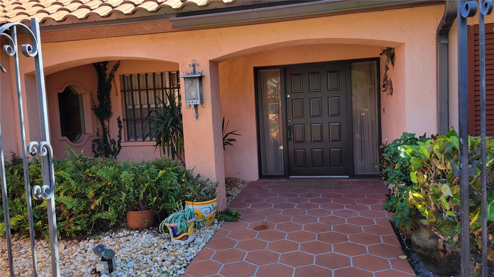 638 S OWL DR — photo 4