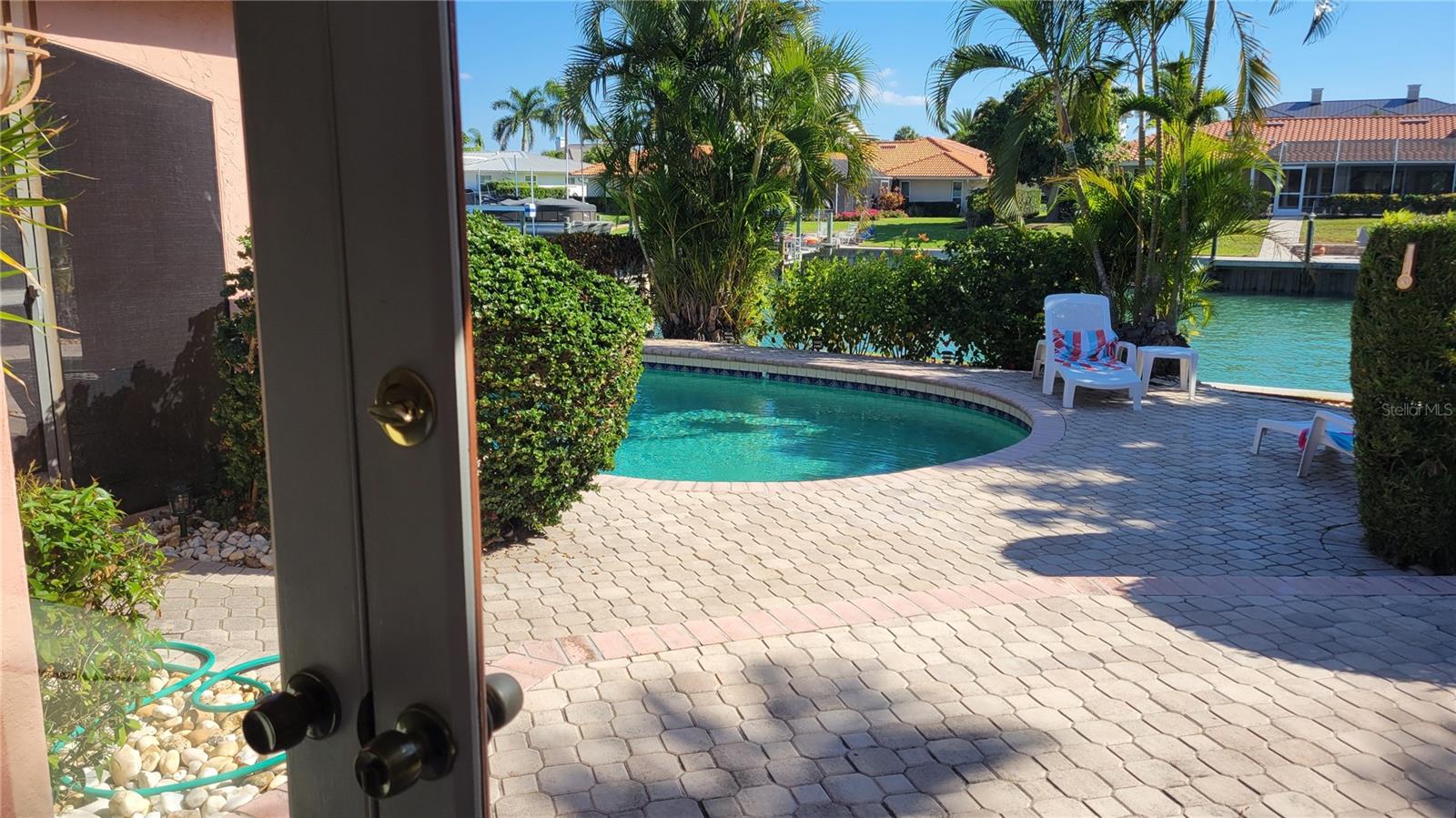 638 S OWL DR — photo 17