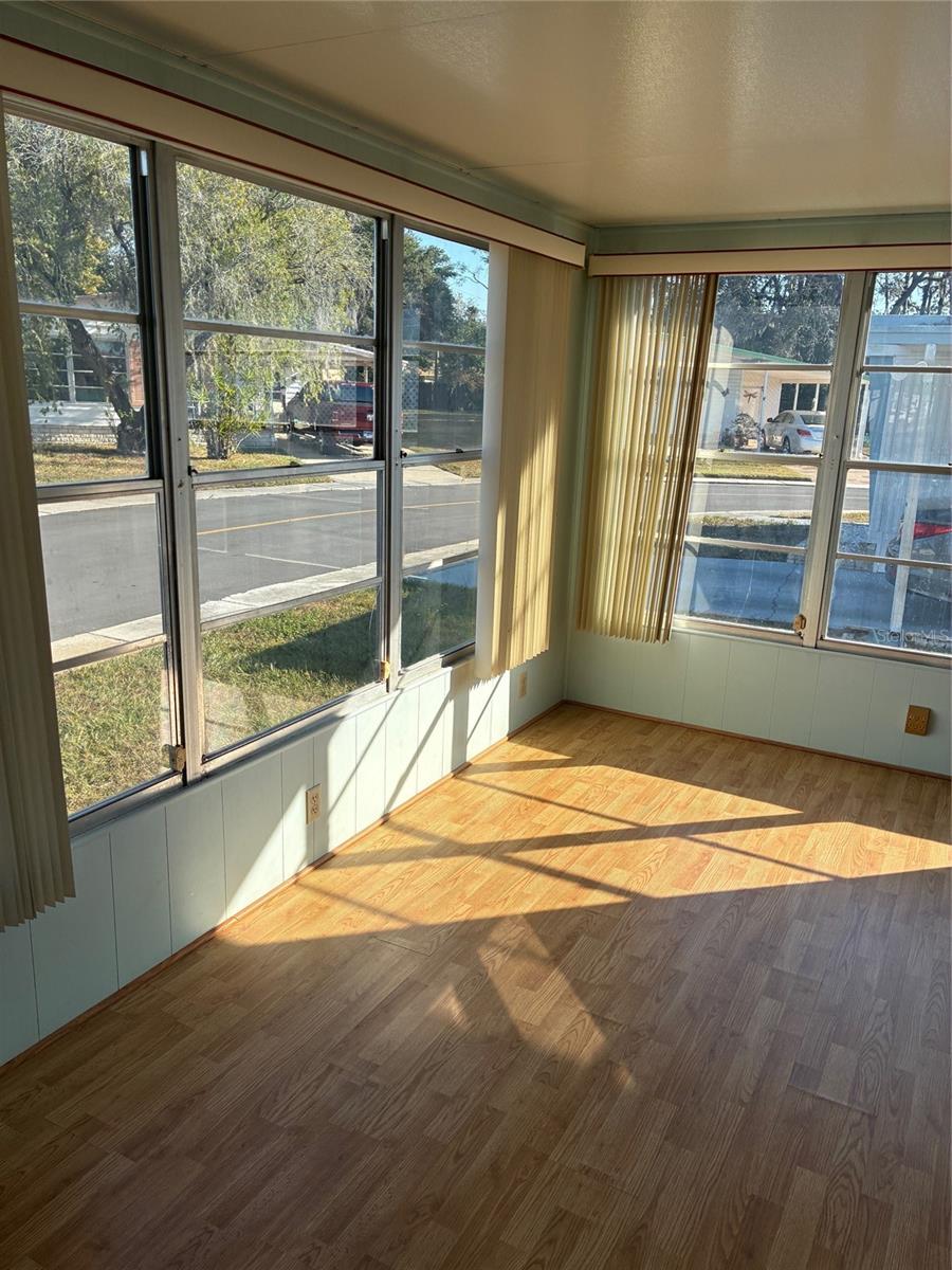3211 LANARK DR — photo 8