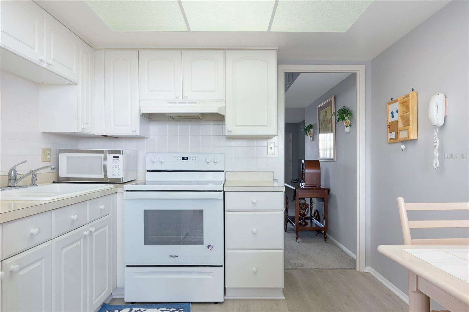8101 11TH ST N #319 — photo 9