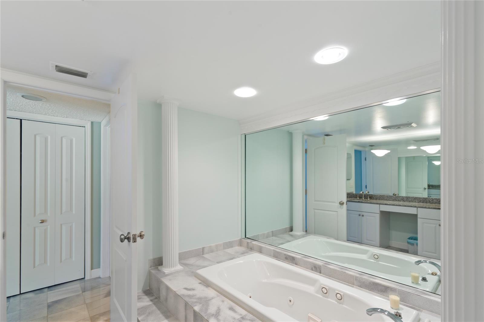 2900 GULF BLVD #201 — photo 35