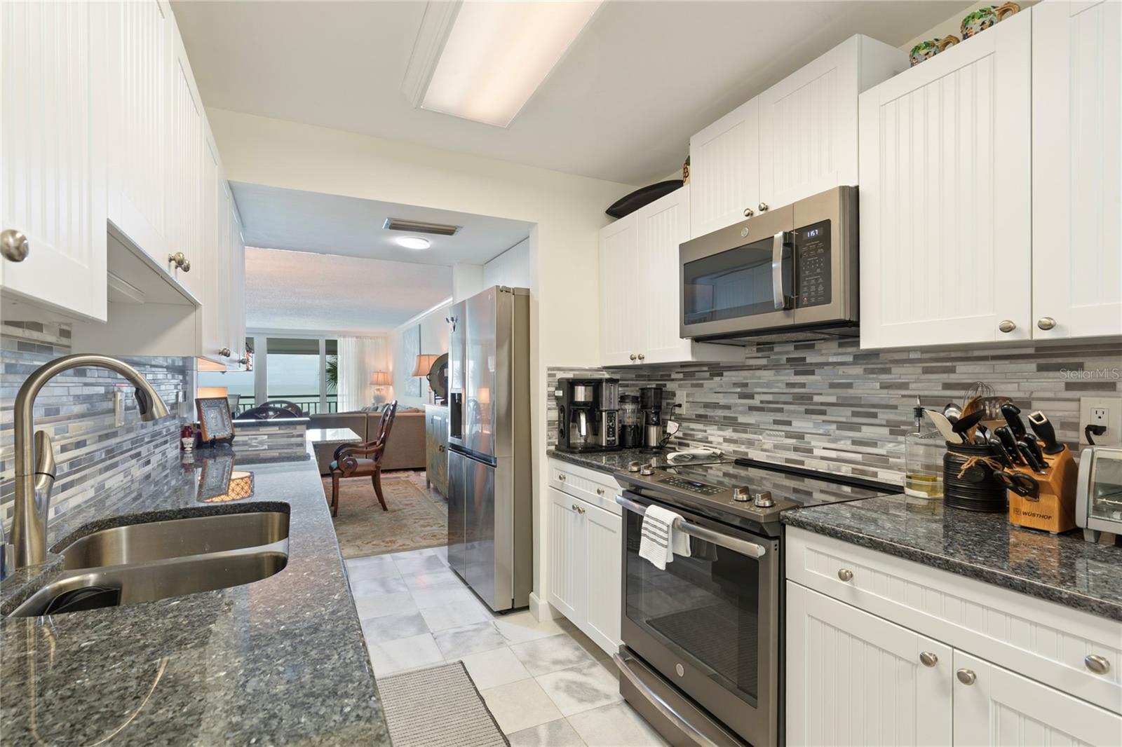 2900 GULF BLVD #201 — photo 8