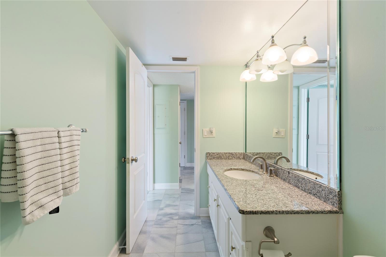 2900 GULF BLVD #201 — photo 33