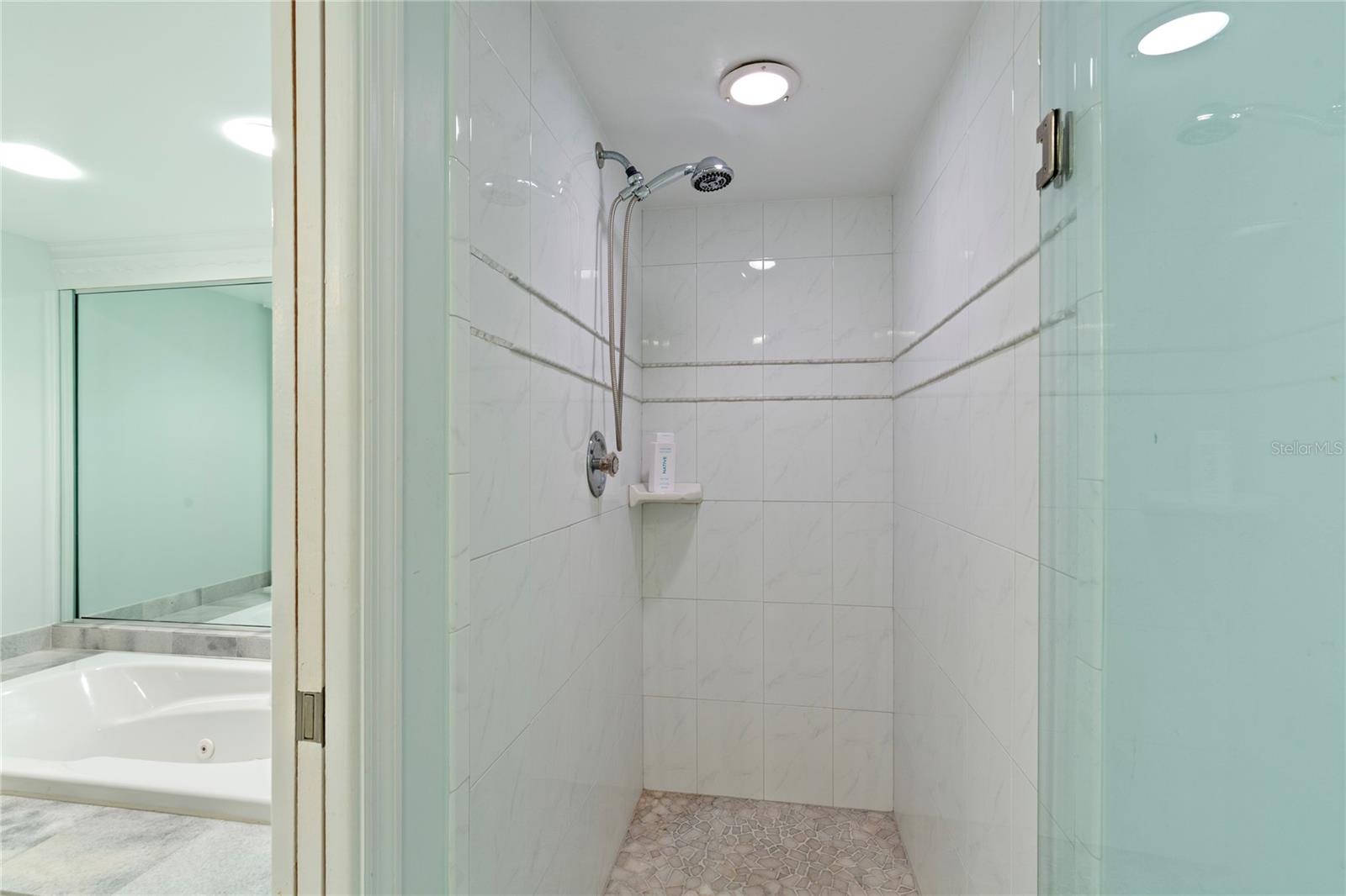 2900 GULF BLVD #201 — photo 34