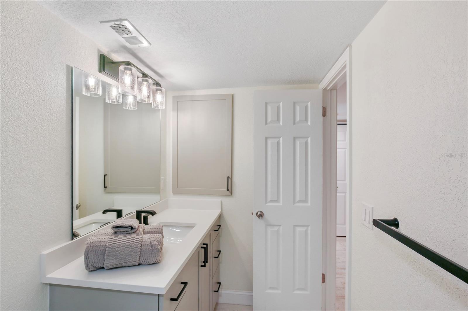 2900 GULF BLVD #202 — photo 34