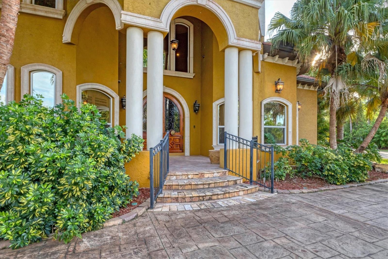 3657 TROPICAIRE BLVD — photo 86