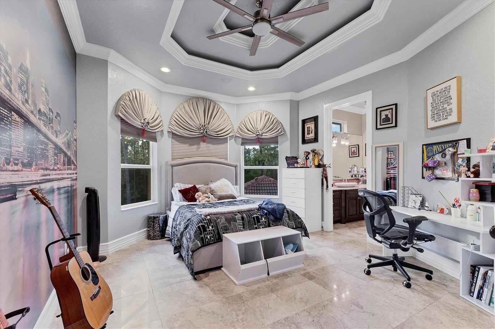 3657 TROPICAIRE BLVD — photo 36