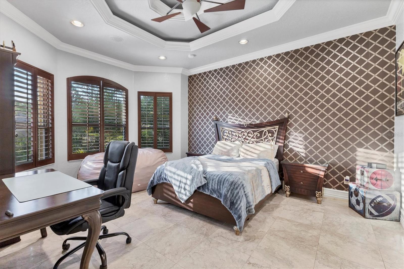 3657 TROPICAIRE BLVD — photo 34