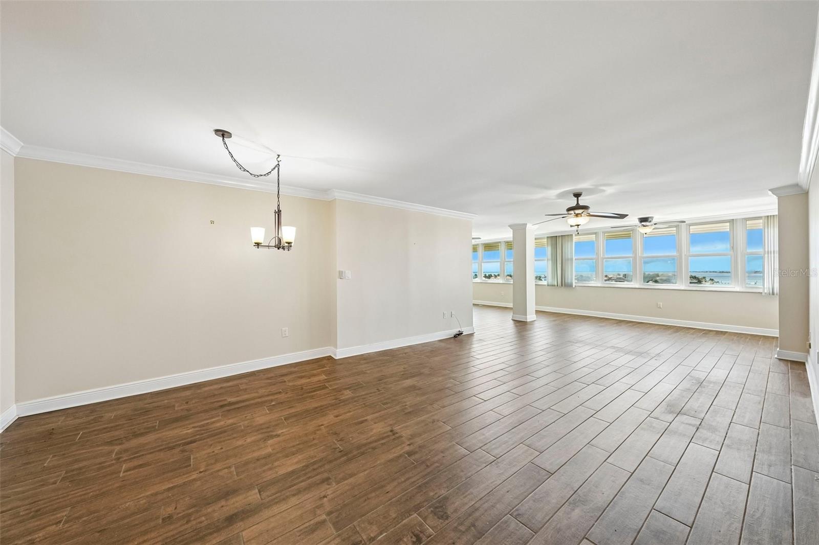 5108 BRITTANY DR S #805 — photo 5