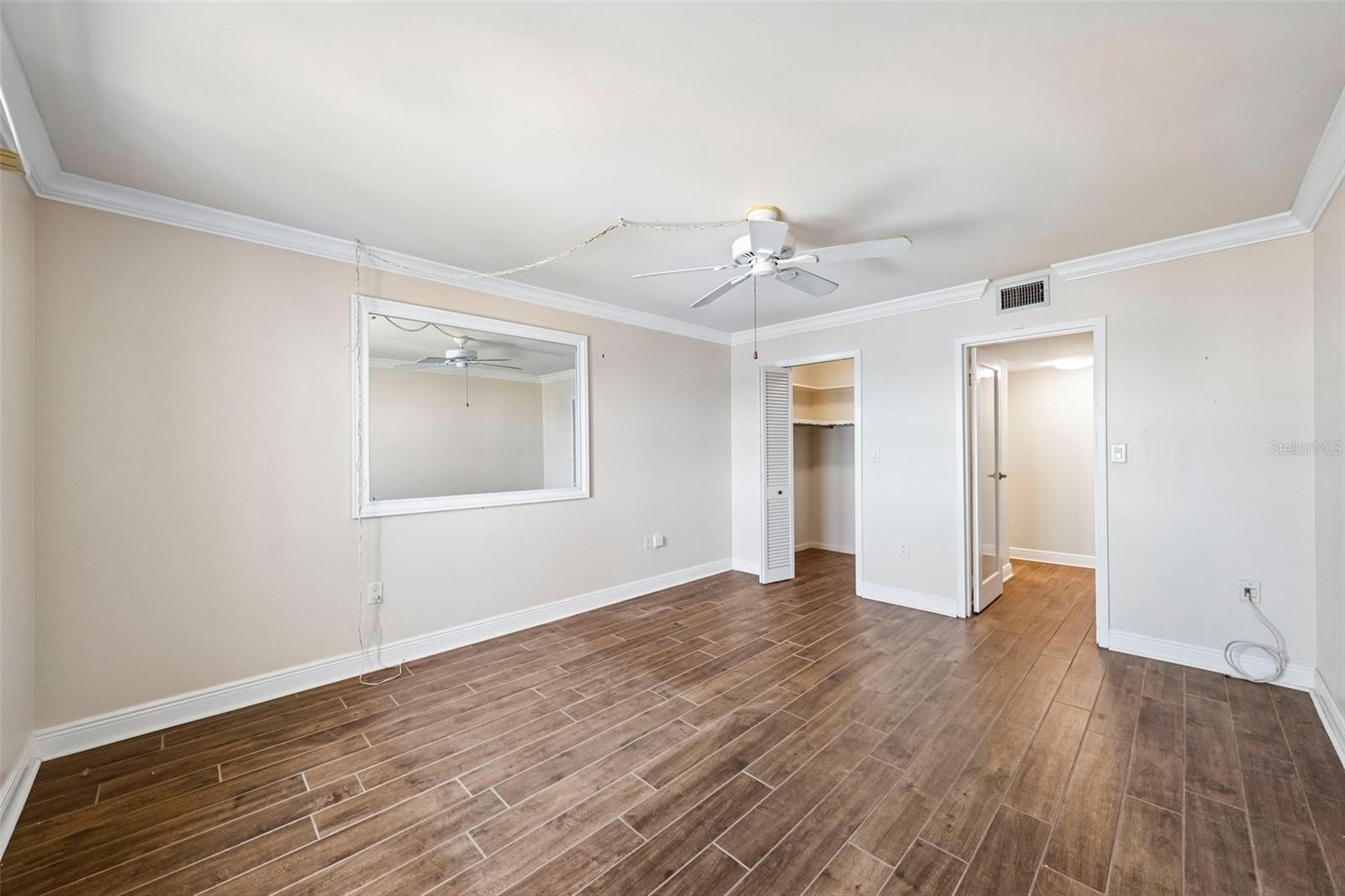 5108 BRITTANY DR S #805 — photo 18
