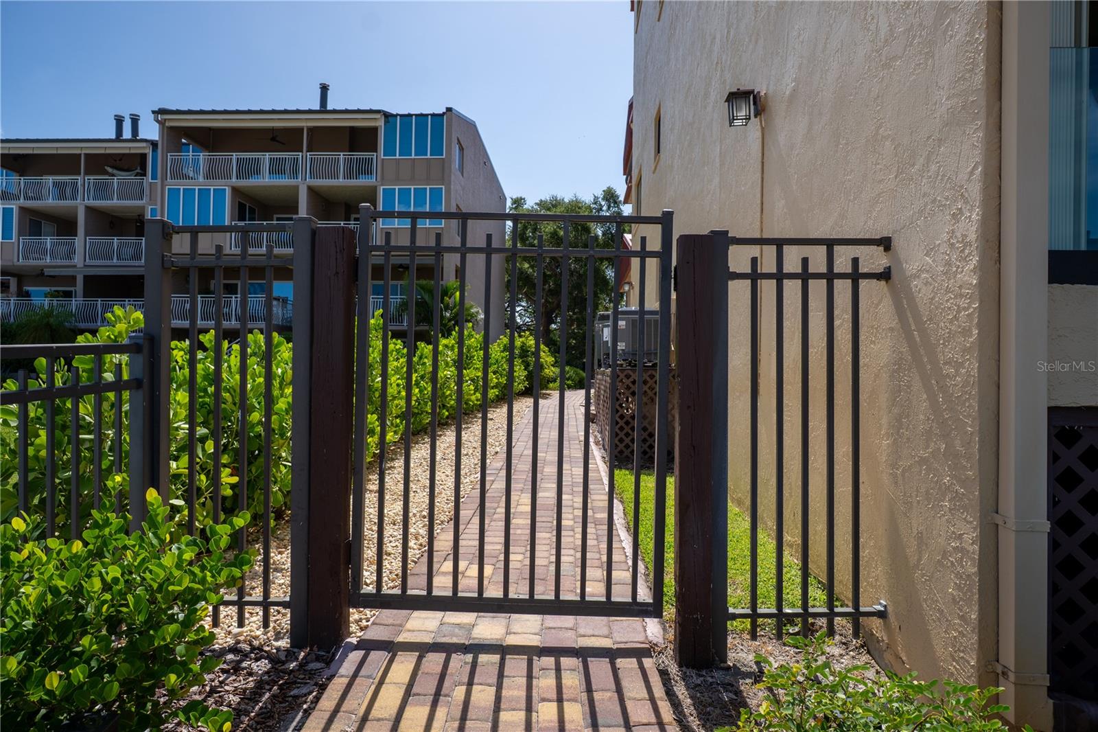 1060 PINELLAS BAYWAY S #106 — photo 42