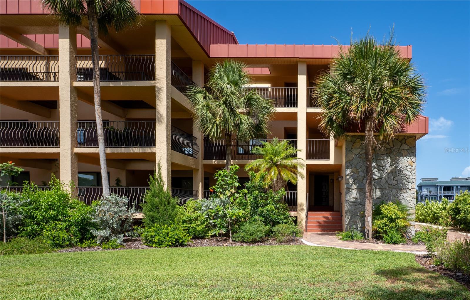 1060 PINELLAS BAYWAY S #106 — photo 5
