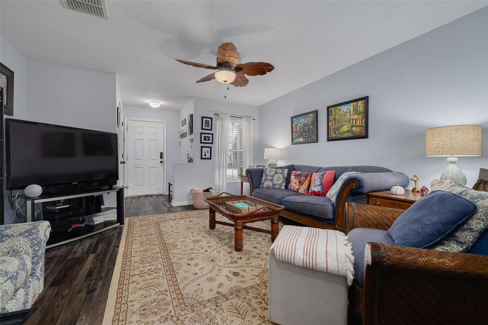 2096 SUN DOWN DR — photo 2