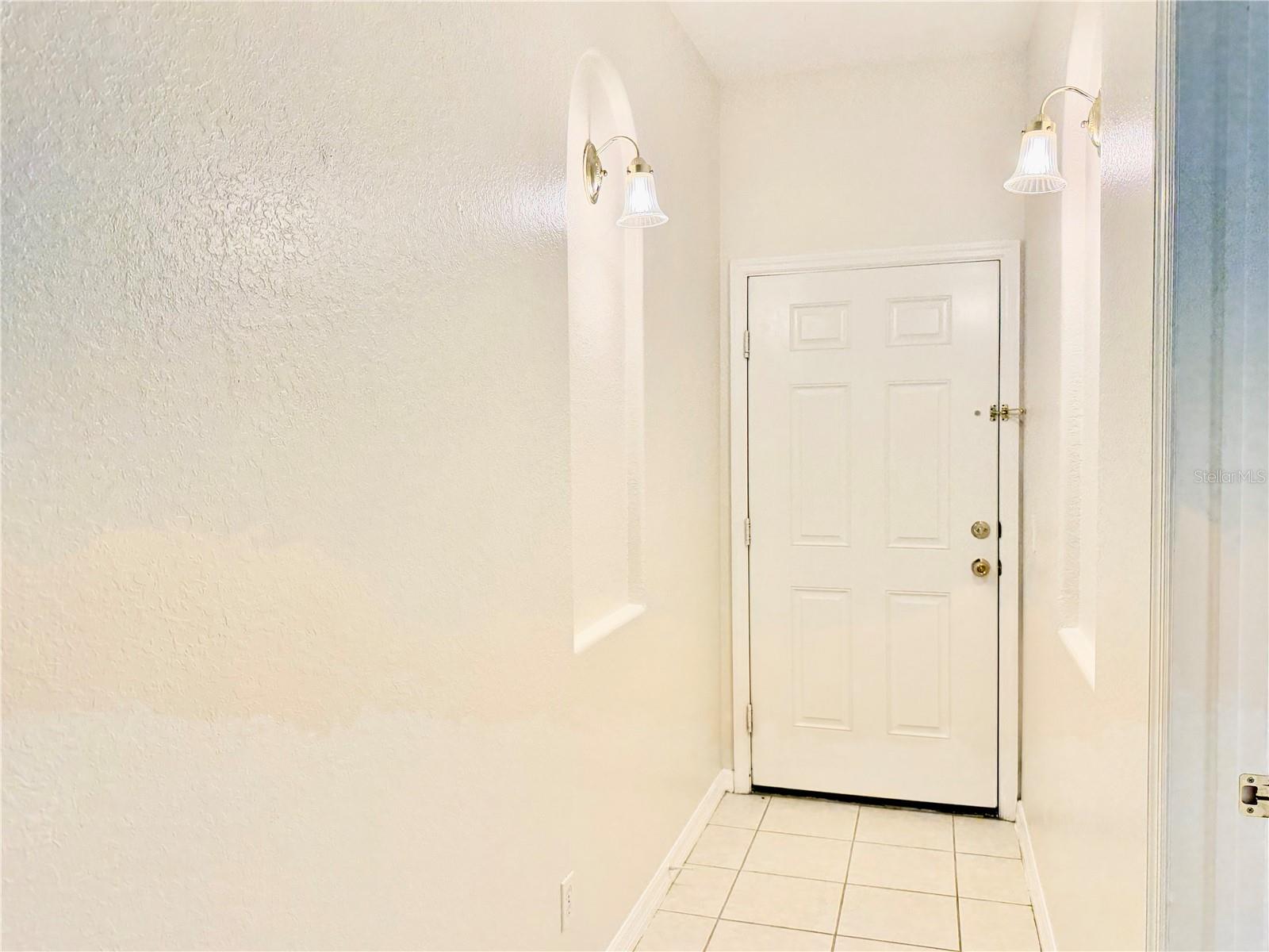 819 FAIRWAYCOVE LN #102 — photo 3