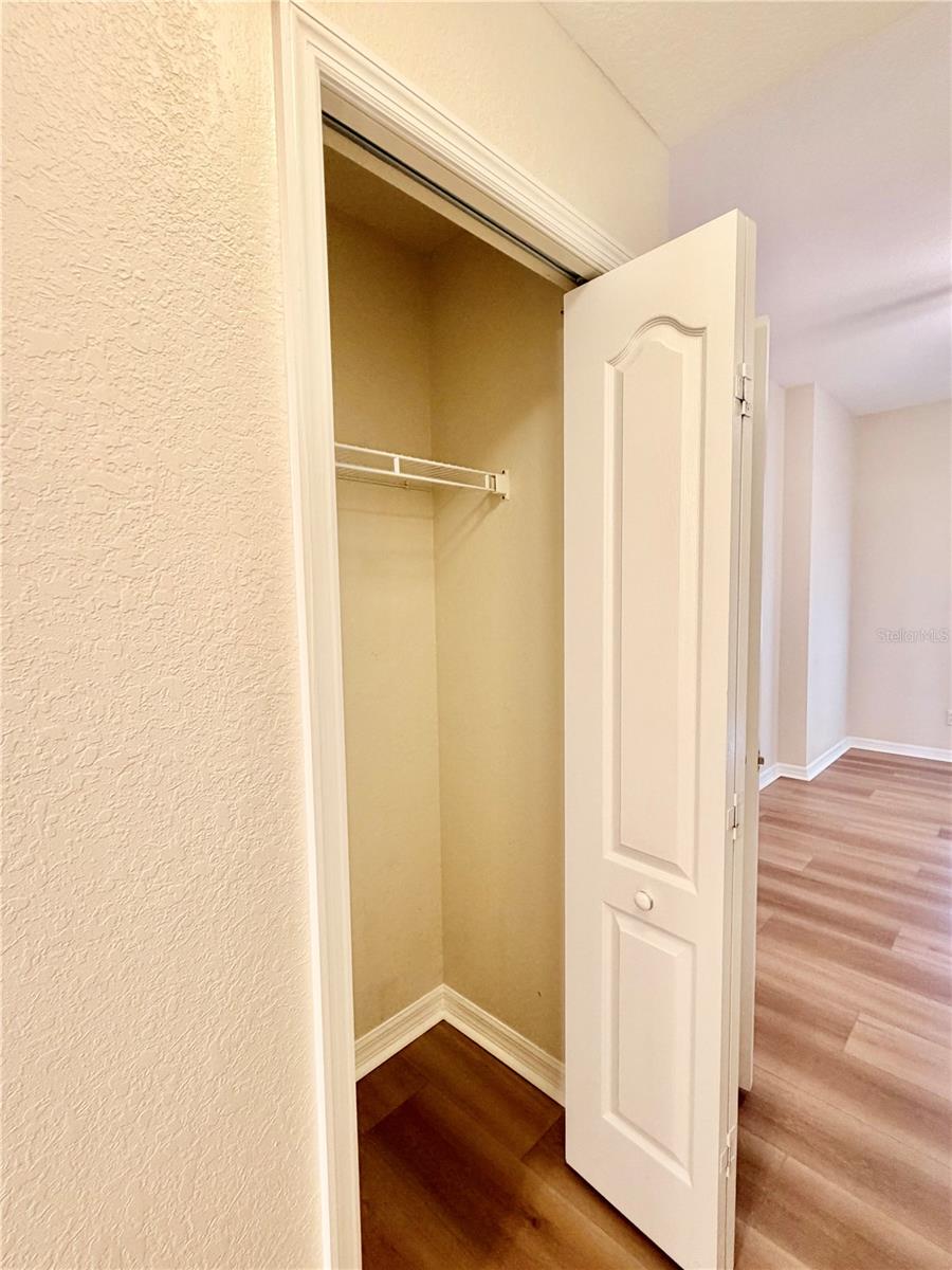 819 FAIRWAYCOVE LN #102 — photo 26
