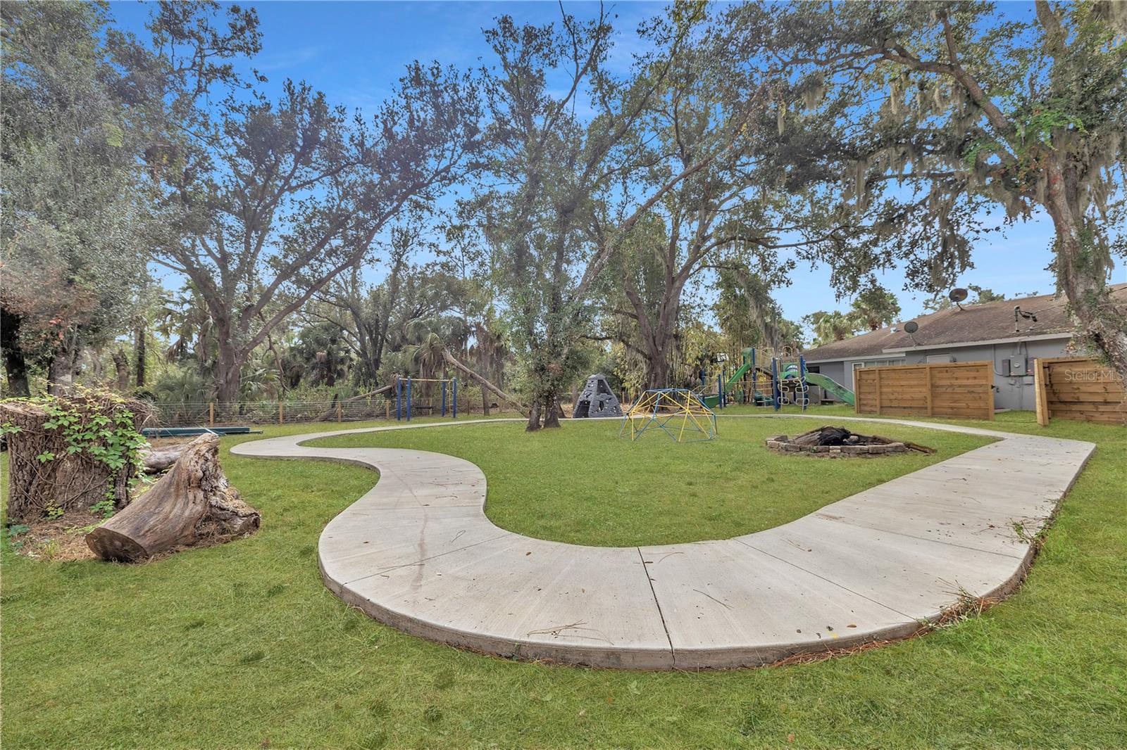 3694 CRANDON RD — photo 90