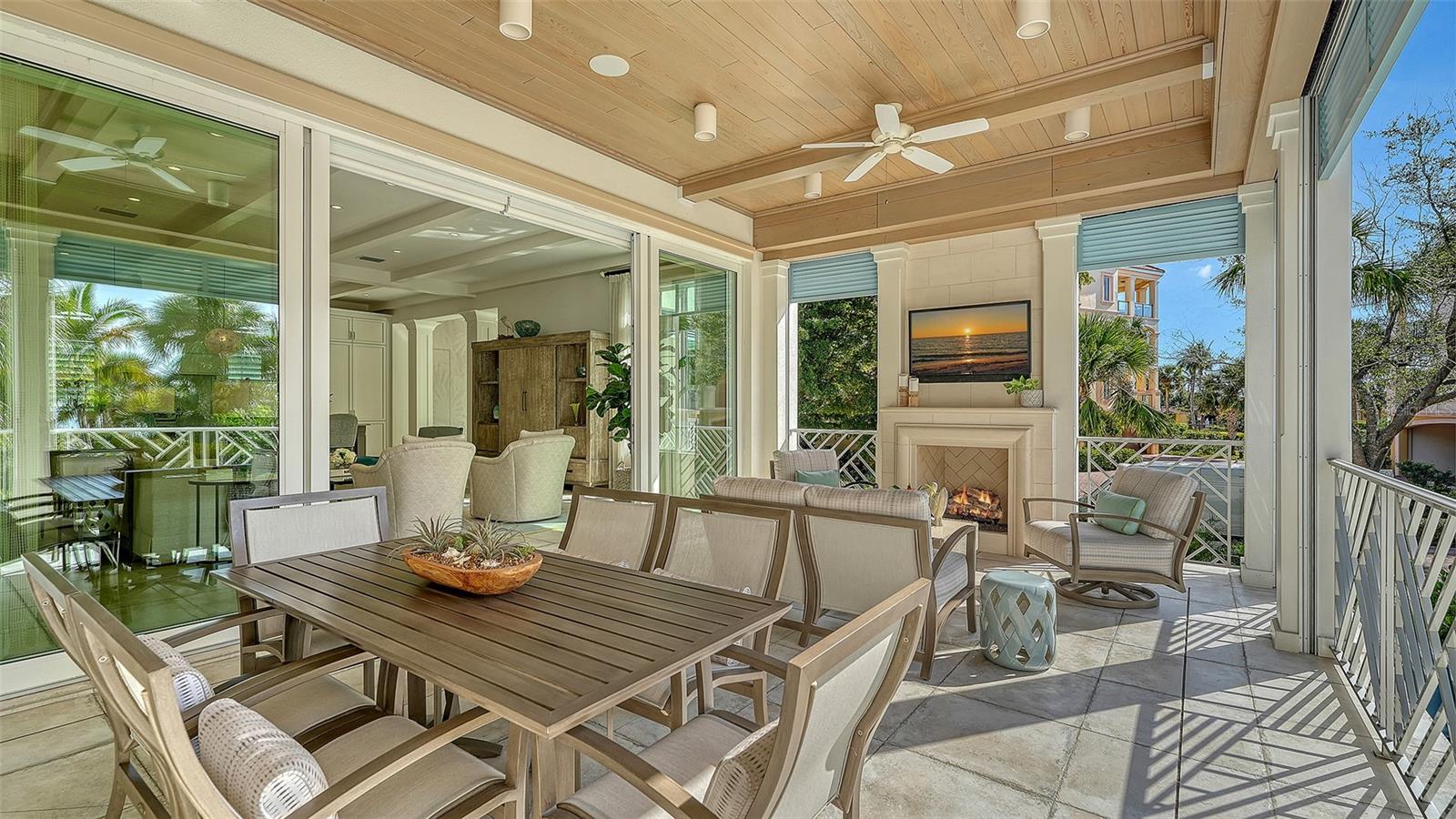 5005 GULF OF MEXICO DR #4 — photo 31