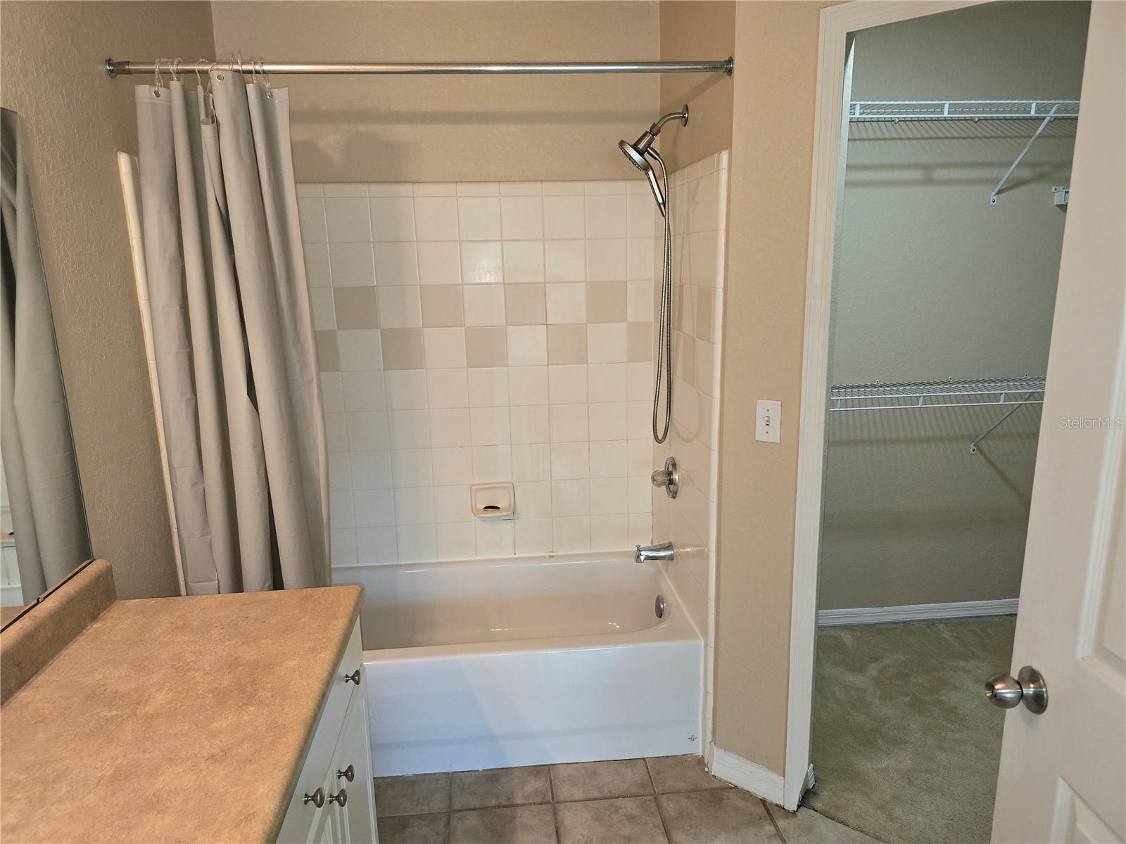 5601 ROSEHILL RD #203 — photo 43