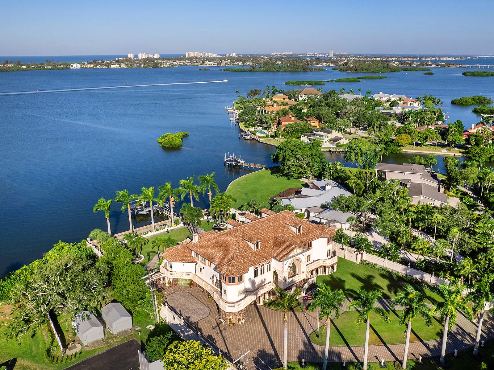 1310 S LAKE SHORE DR — photo 45