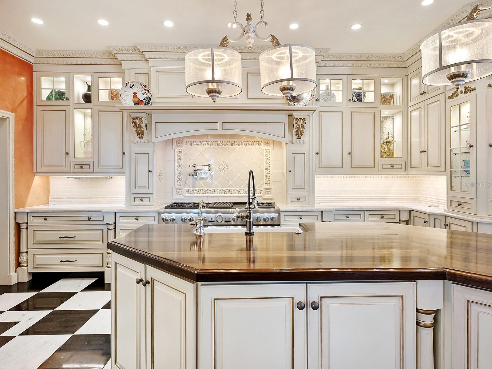 1310 S LAKE SHORE DR — photo 15