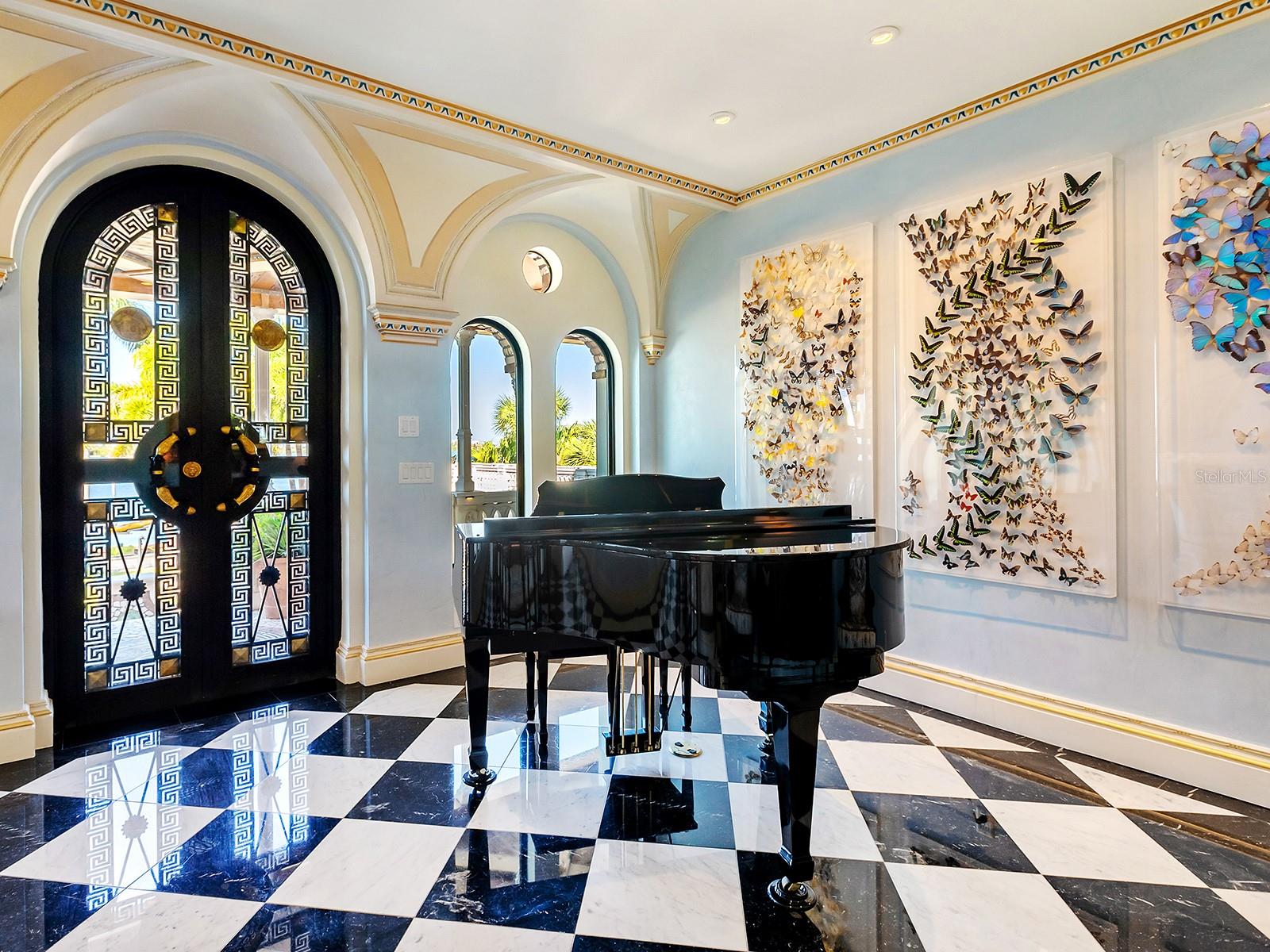 1310 S LAKE SHORE DR — photo 13