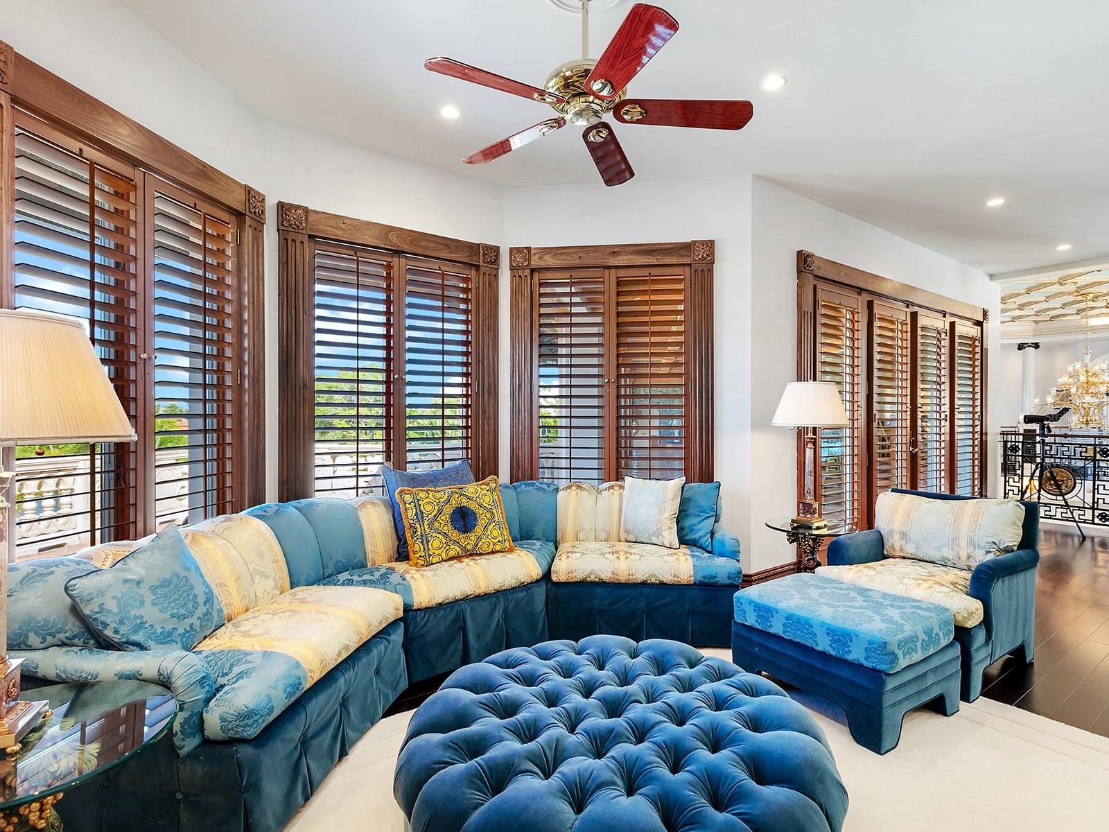 1310 S LAKE SHORE DR — photo 24