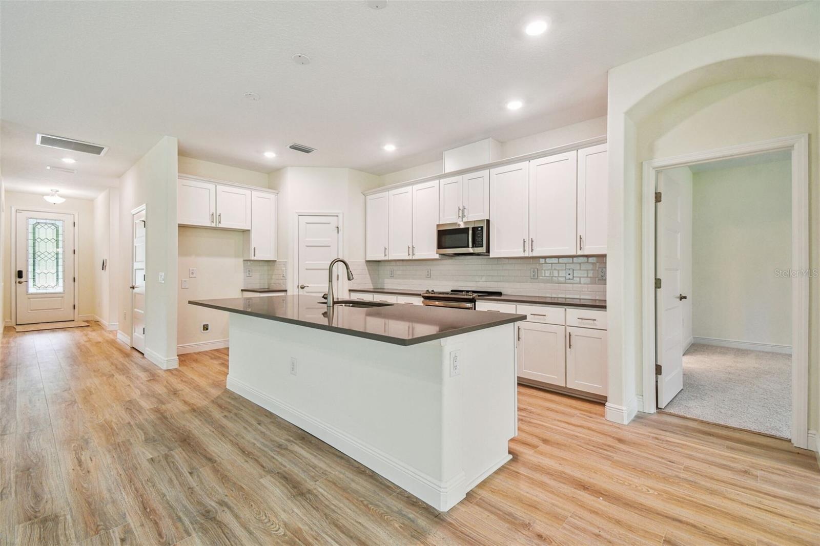11347 STRIPED BASS CT — photo 6