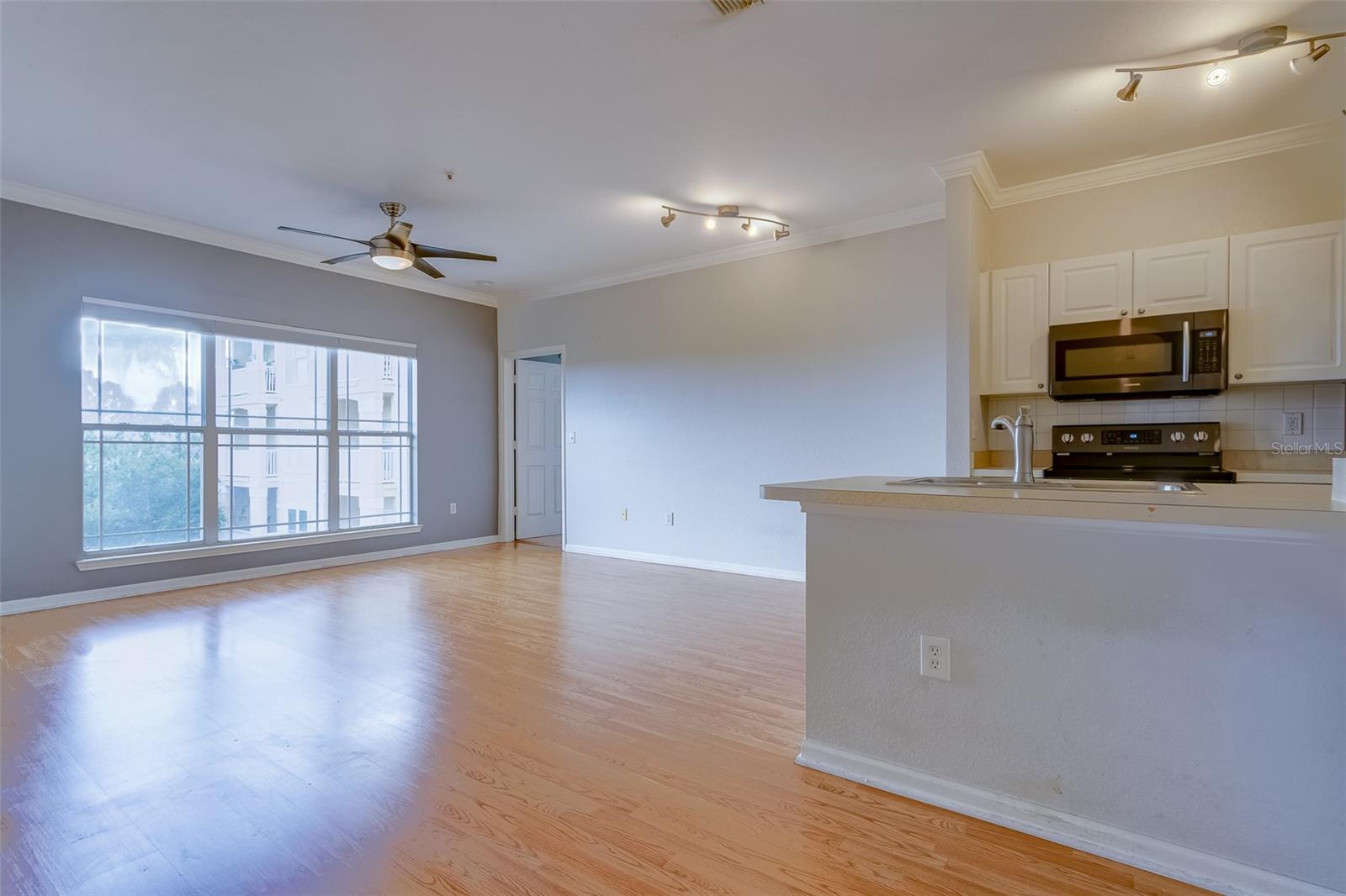 1216 S MISSOURI AVE #311 — photo 3
