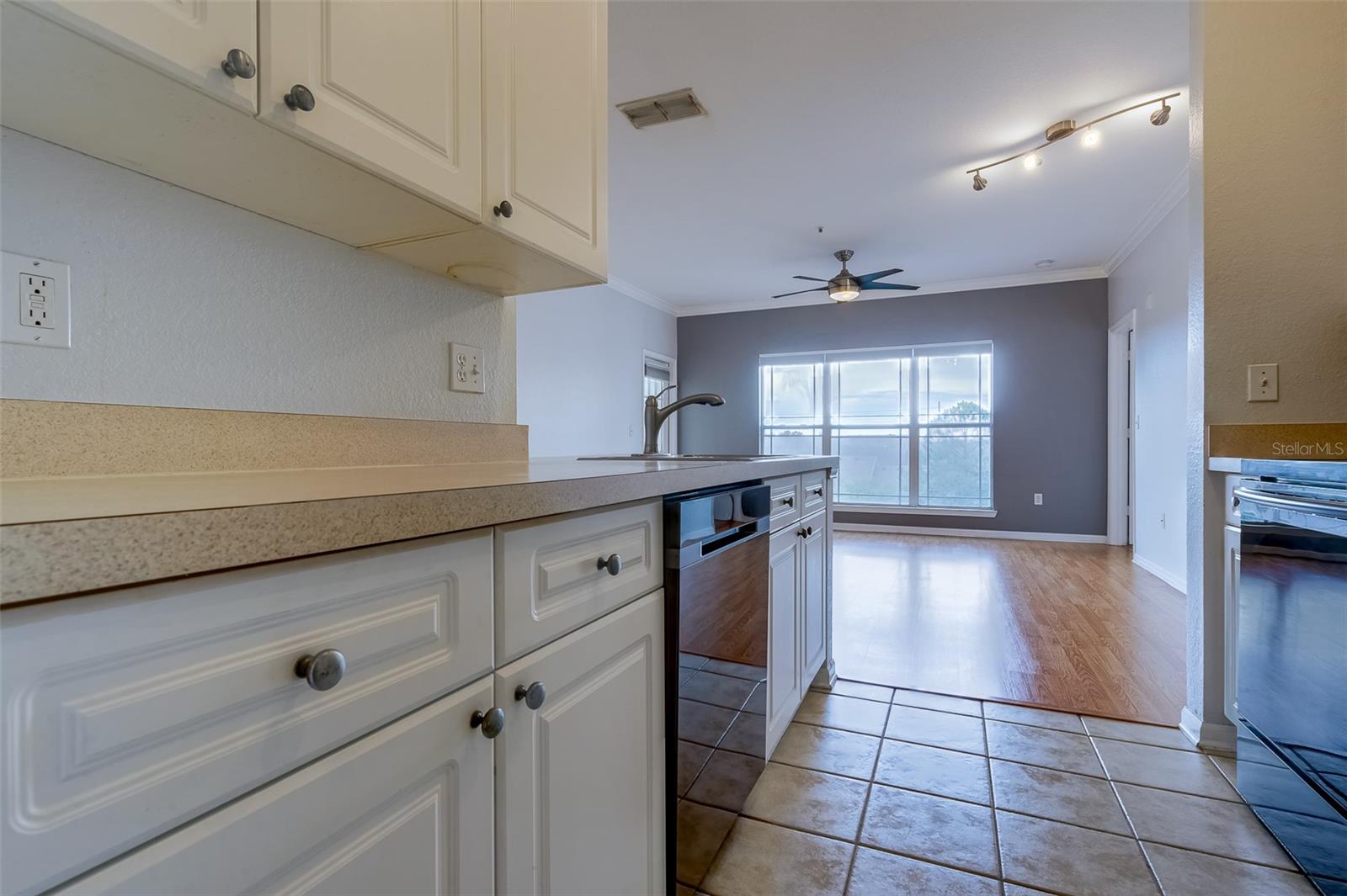 1216 S MISSOURI AVE #311 — photo 17