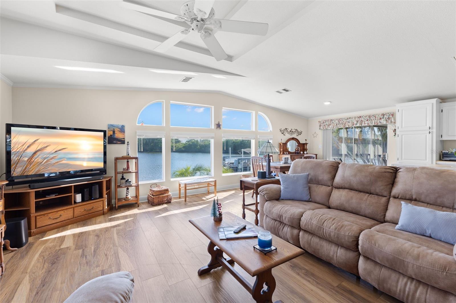 7013 MOUNT PINEY RD NE #724 — photo 9