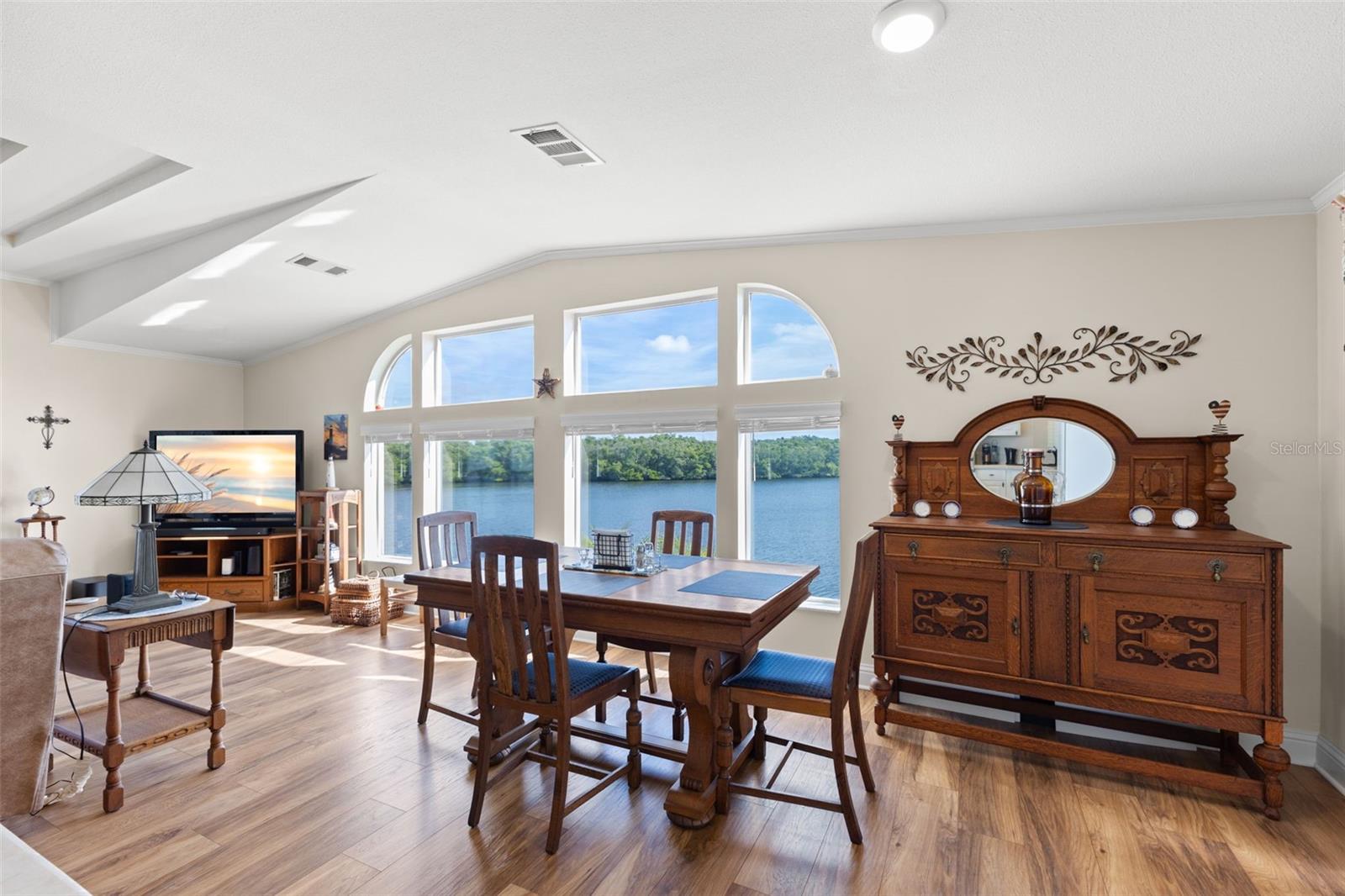 7013 MOUNT PINEY RD NE #724 — photo 3