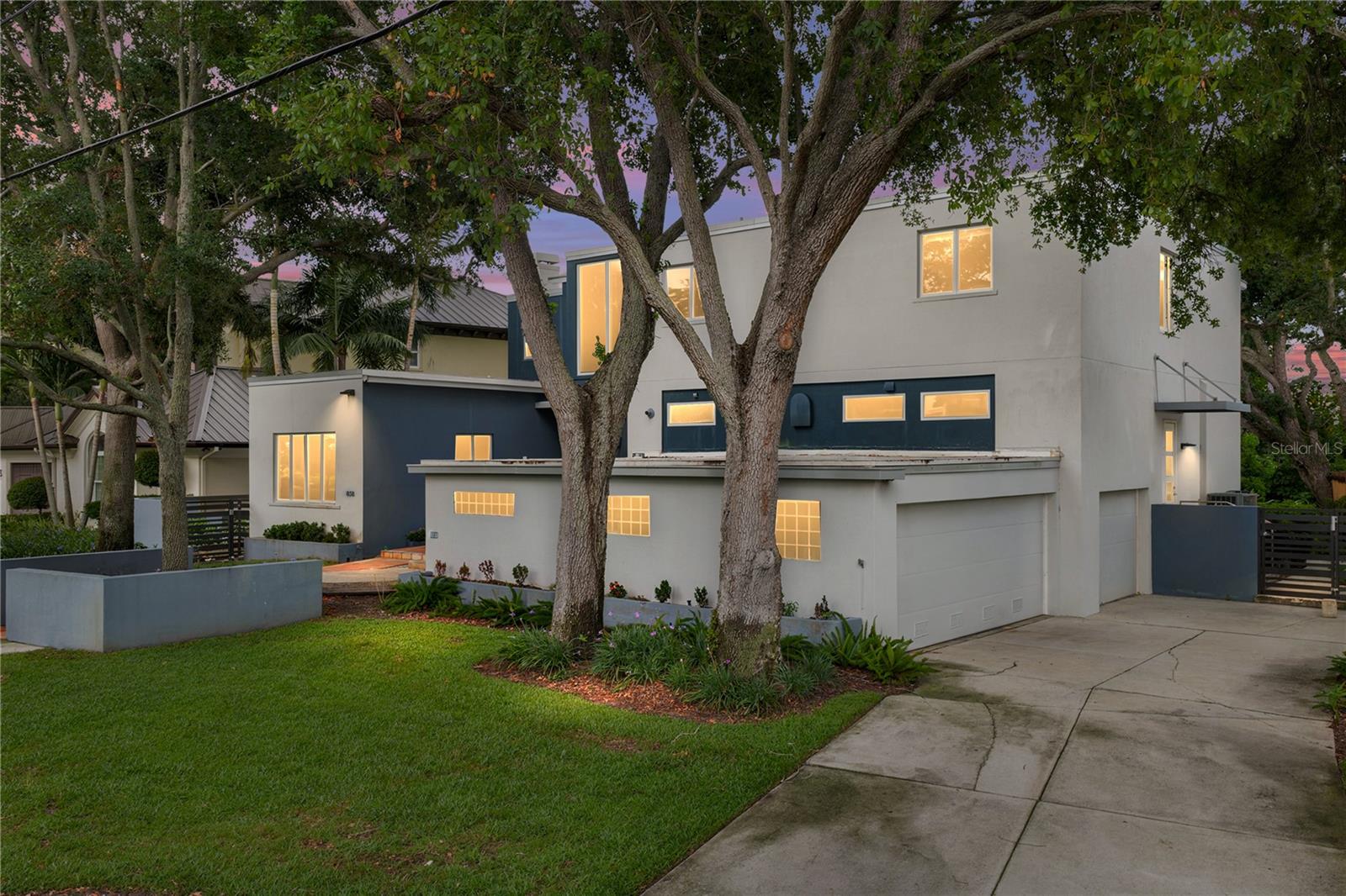 838 MONTEREY BLVD NE — photo 7