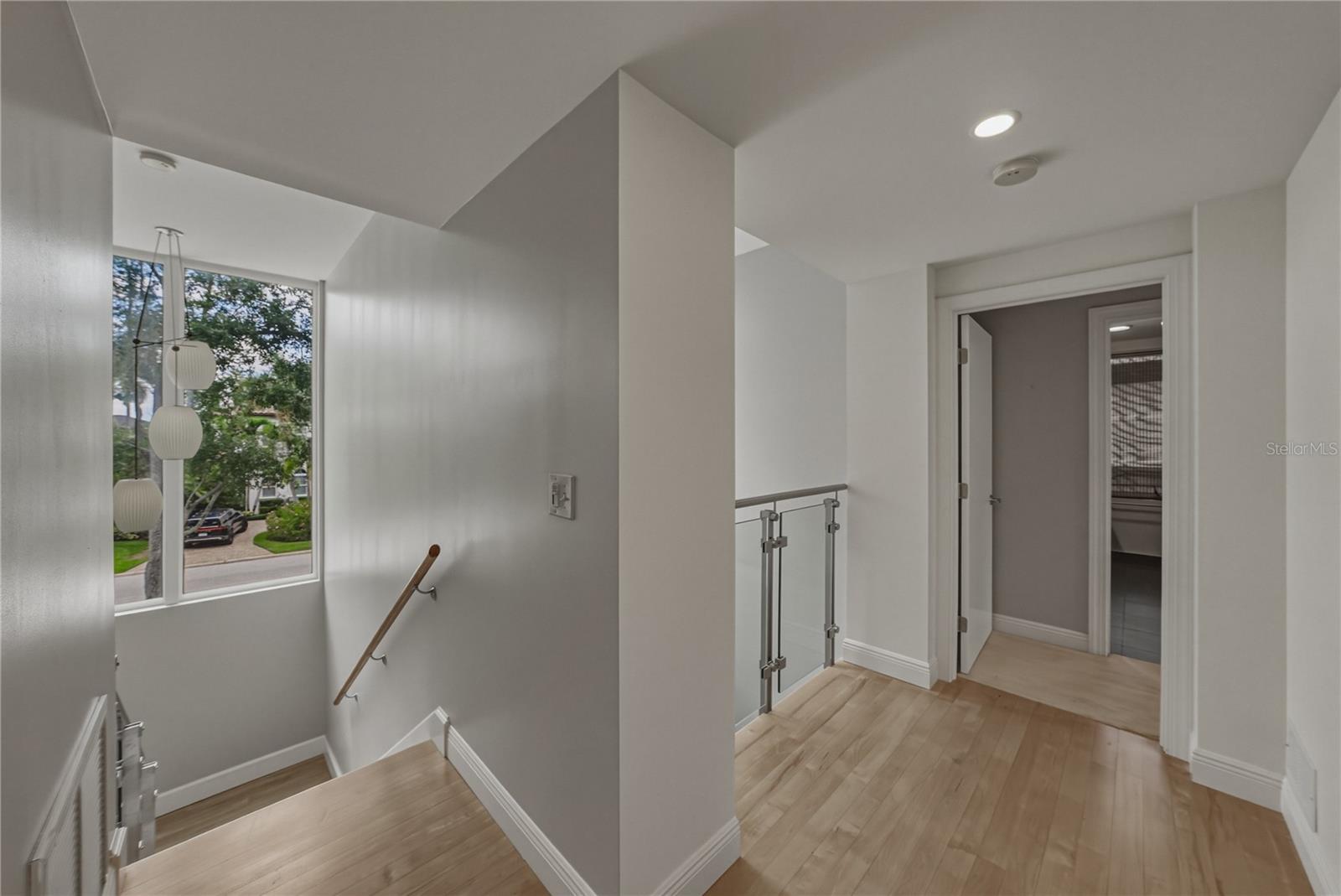 838 MONTEREY BLVD NE — photo 30