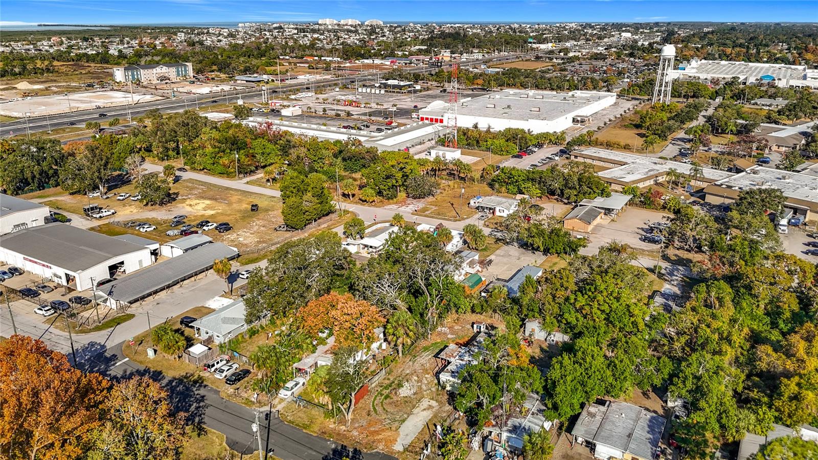 7135 ELIZABETH AVE — photo 16