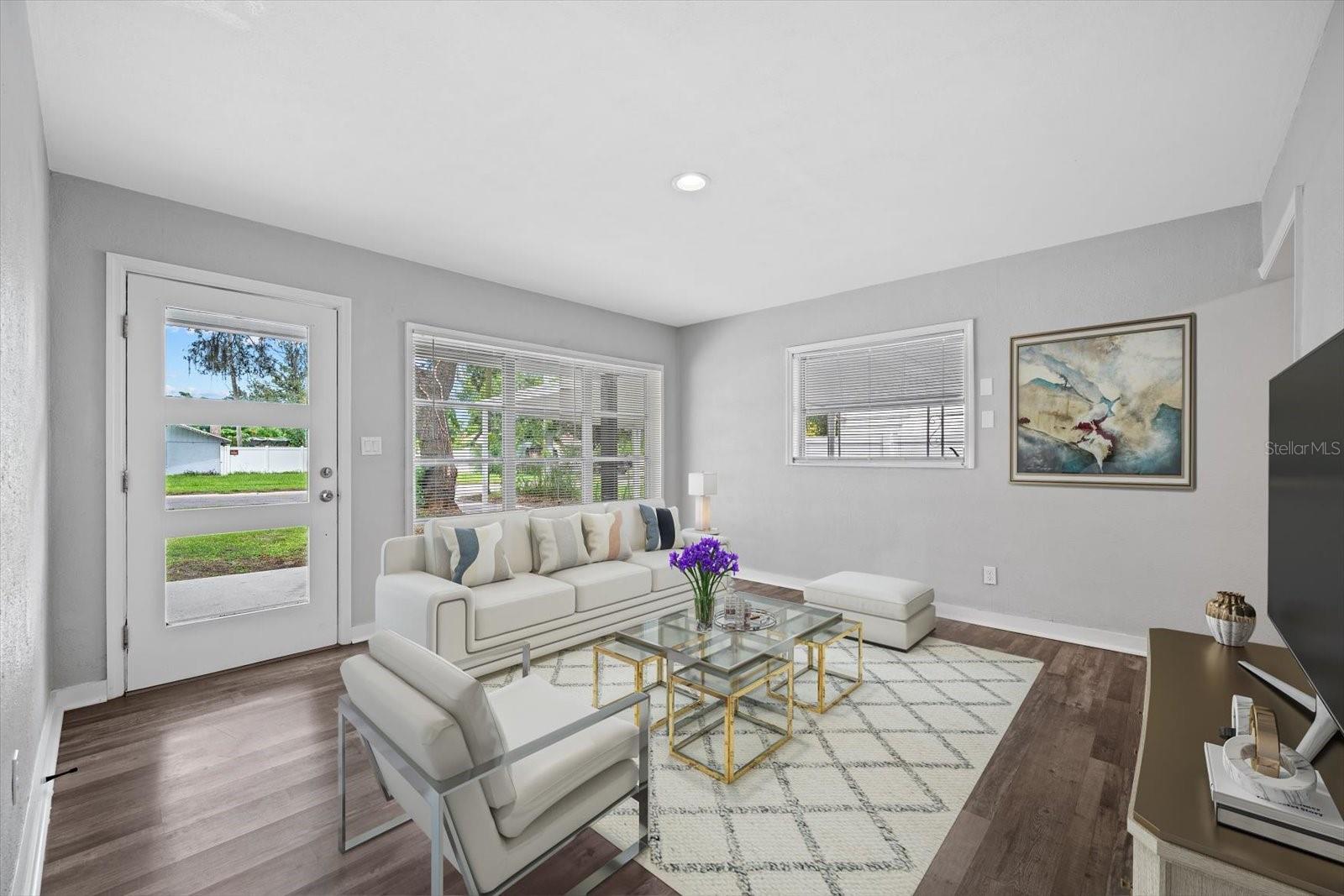 305 E BOUGAINVILLEA AVE — photo 6