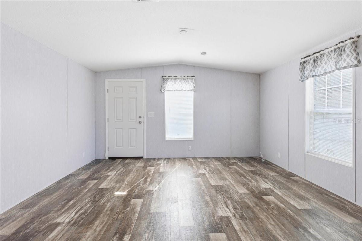 1800 ENGLEWOOD RD #166 — photo 11