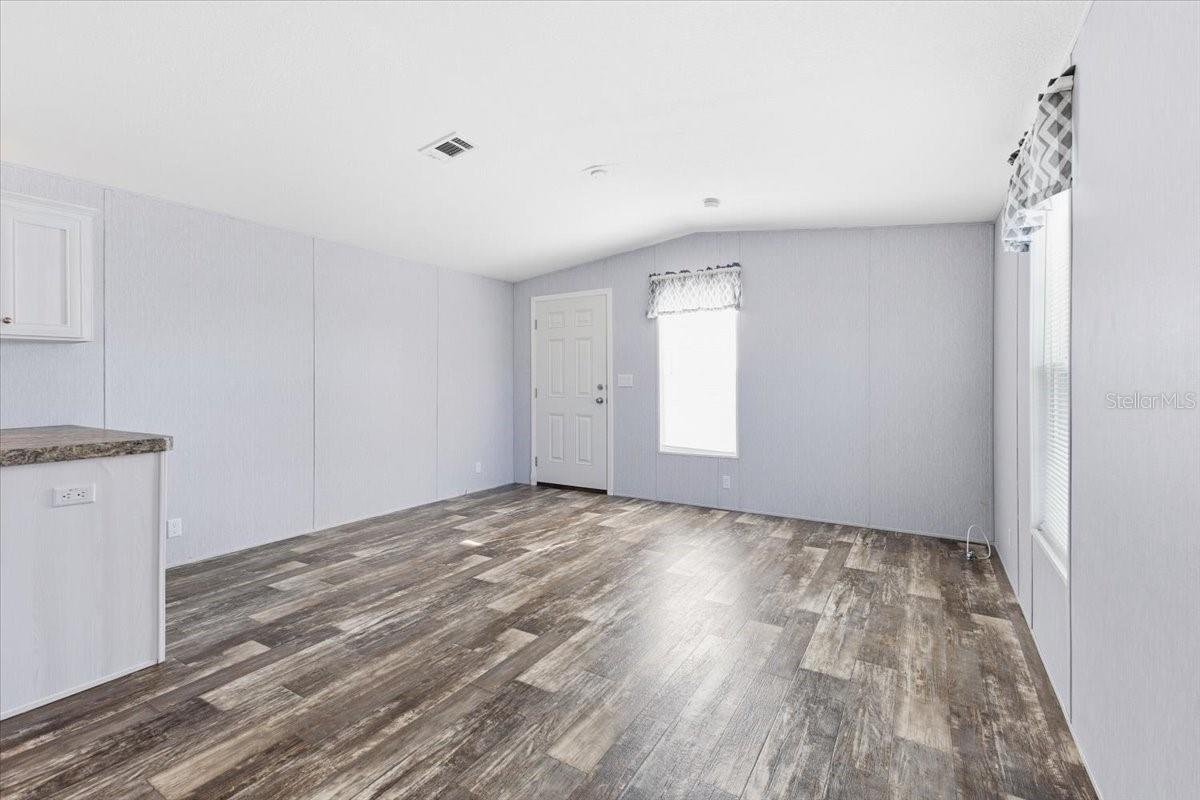 1800 ENGLEWOOD RD #166 — photo 10