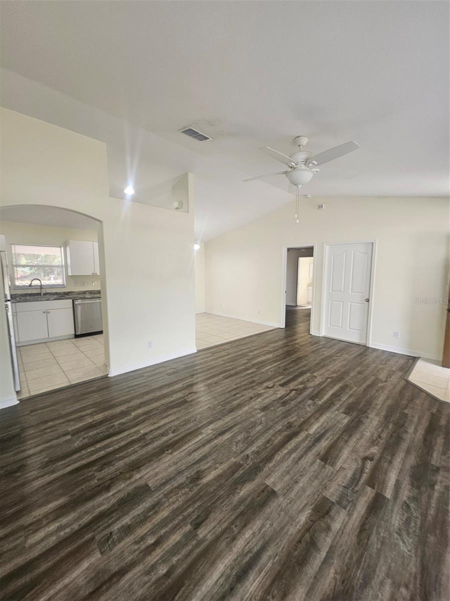 4138 AZORA ST — photo 6