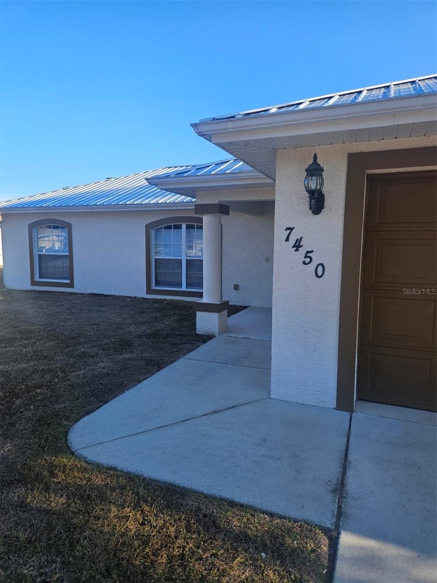 7450 BLUTTER RD — photo 2